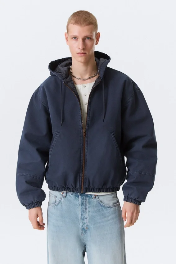 Lässige Bomberjacke mit Kapuze – gewaschenes Marineblau Lässige Bomberjacke mit Kapuze – gewaschenes Marineblau