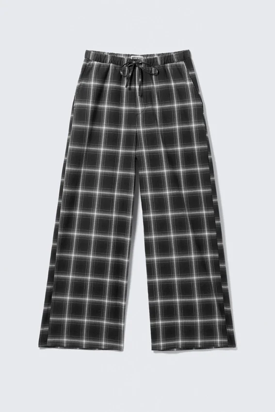 Lässige Flanell-Pyjama-Hose – kariert, schwarz Lässige Flanell-Pyjama-Hose – kariert, schwarz