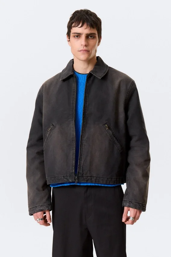 Lässige, kastenförmige Jacke mit Reißverschluss – Schwarz Lässige, kastenförmige Jacke mit Reißverschluss – Schwarz