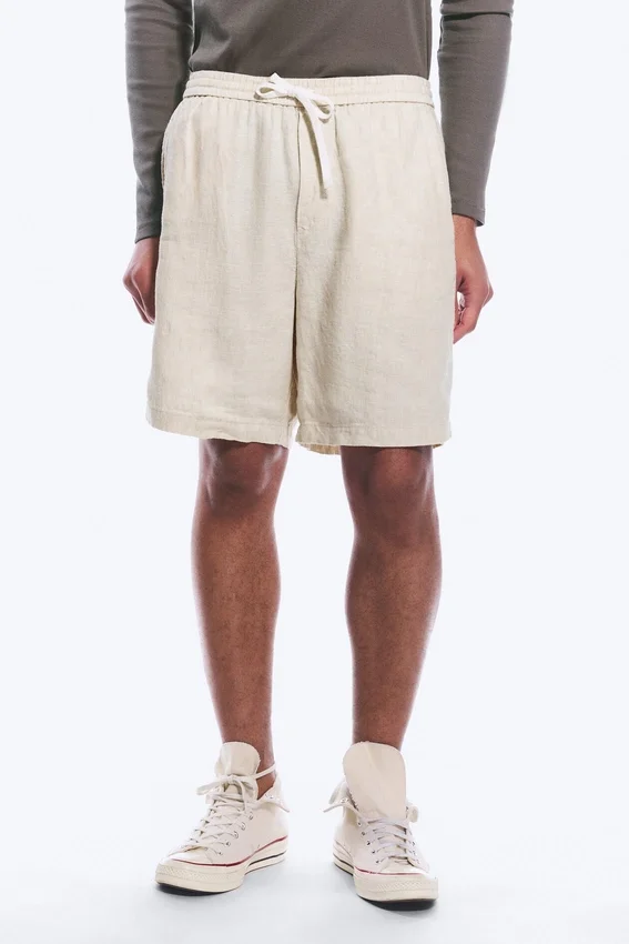 Lässige Leinen-Shorts mit Kordelzug – Ecru Lässige Leinen-Shorts mit Kordelzug – Ecru