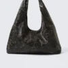 Lässige Schultertasche aus Kunstleder – Cracked Black Lässige Schultertasche aus Kunstleder – Cracked Black