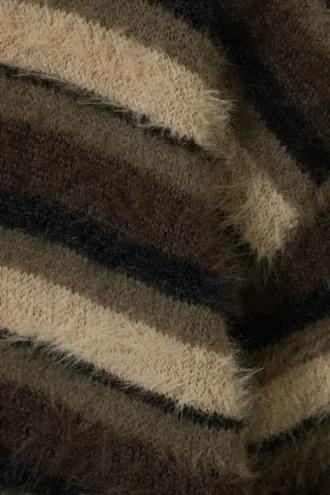 Lässiger gestreifter Strickpullover – Braun mit bunten Streifen