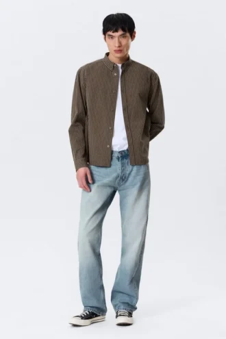 Lässiges gestreiftes Button-Down-Hemd – Braun gestreift