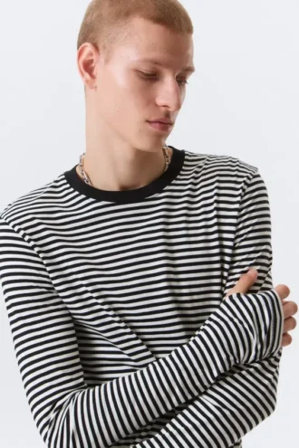 Lässiges langarmiges Baumwoll-T-Shirt – schwarz-weiße Streifen