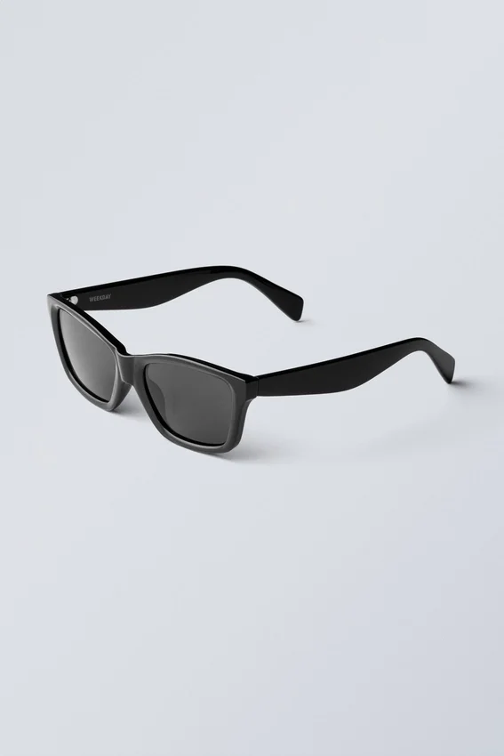 Markante rechteckige Sonnenbrille – Schwarz – Schwarze Gläser Markante rechteckige Sonnenbrille – Schwarz – Schwarze Gläser