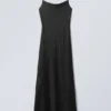 Maxi-Satin-Slip-Kleid – Schwarz