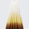 Maxikleid aus bedruckter Baumwolle mit Stufenschnitt – Weiß/Gelb/Braun – Farbverlauf Maxikleid aus bedruckter Baumwolle mit Stufenschnitt – Weiß/Gelb/Braun – Farbverlauf