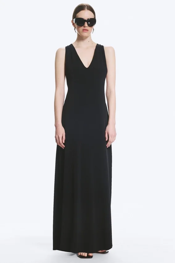 Maxikleid mit Raffungen – Schwarz Maxikleid mit Raffungen – Schwarz