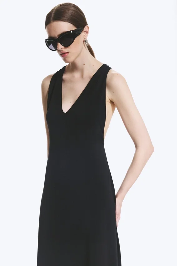 Maxikleid mit Raffungen – Schwarz Maxikleid mit Raffungen – Schwarz