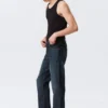 Mercury Mid Rise Relaxed Bootcut Jeans – Deep Sea Blue – Dunkelblau