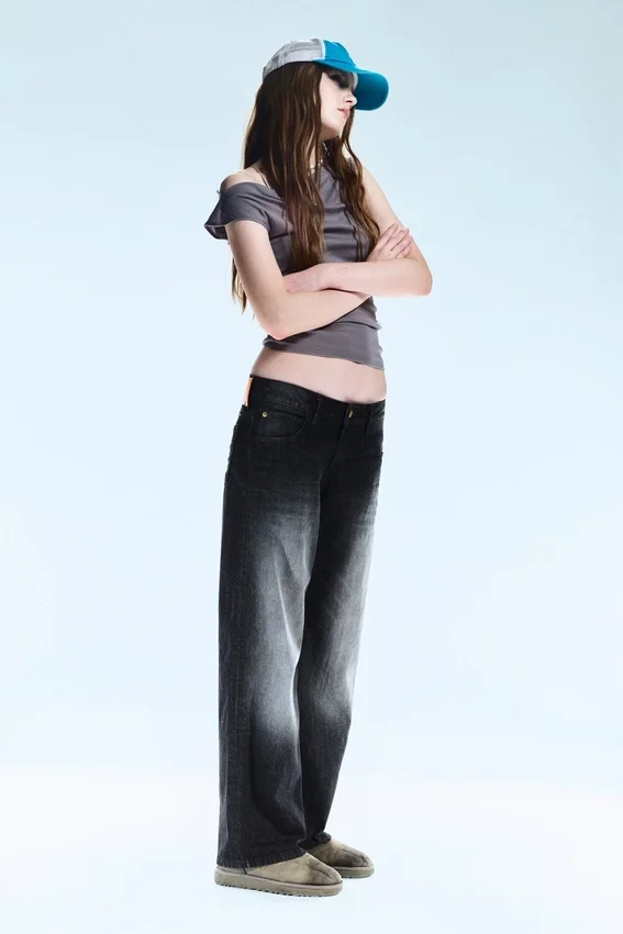 Messy Low Rise Regular Straight Jeans – Undone Black – Schwarz | Cheap Monday Gb Messy Low Rise Regular Straight Jeans – Undone Black – Schwarz | Cheap Monday Gb