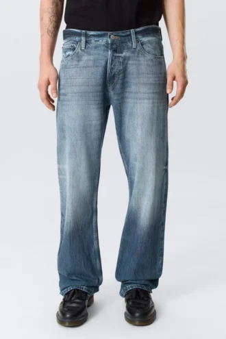 Meteor Low Rise Relaxed Straight Jeans – Board Blue – Mittelblau Meteor Low Rise Relaxed Straight Jeans – Board Blue – Mittelblau
