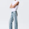 Meteor Low Rise Relaxed Straight Jeans – Kimberley Blue – Mittelblau