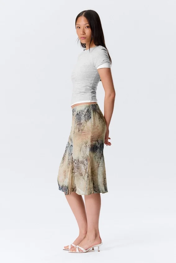 Midi-Rock mit niedriger Leibhöhe im Meerjungfrauen-Stil – Beige – Schlangenhautmuster Midi-Rock mit niedriger Leibhöhe im Meerjungfrauen-Stil – Beige – Schlangenhautmuster