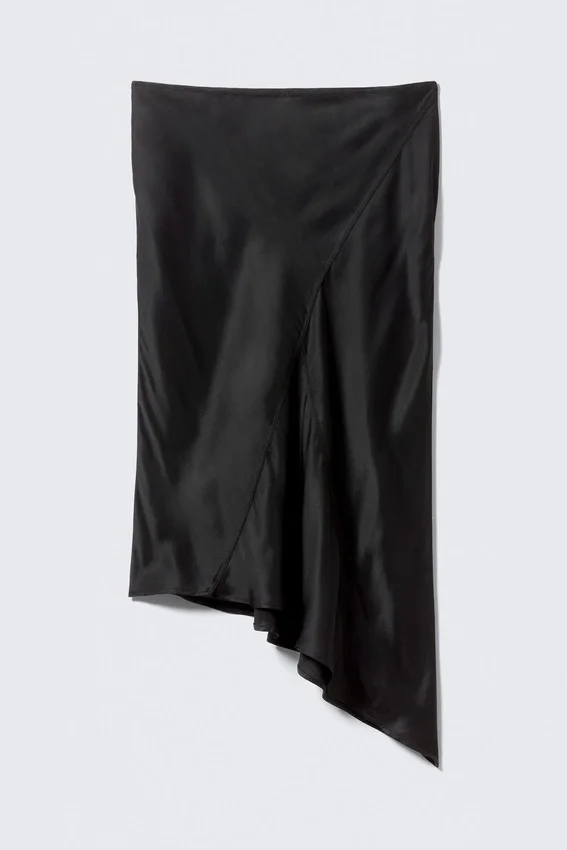 Midirock aus Satin mit niedriger Leibhöhe – Schwarz Midirock aus Satin mit niedriger Leibhöhe – Schwarz