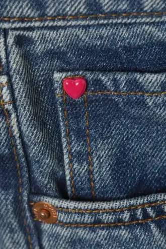 Mini-Jeans-Shorts mit niedriger Leibhöhe und unversäubertem Saum – Mountain Blue – Dunkelblau