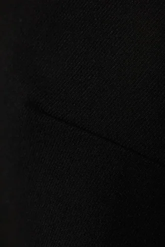 Mini-Latzkleid – Schwarz