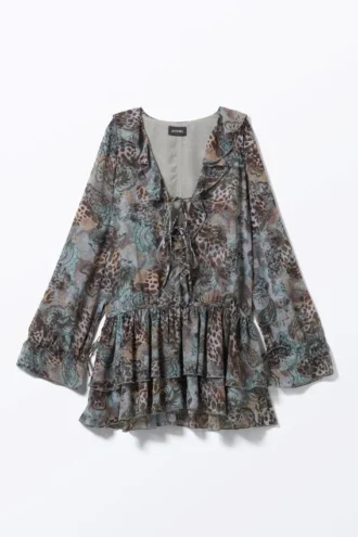Minikleid mit Rüschen und V-Ausschnitt – Leoparden-Paisley-Muster