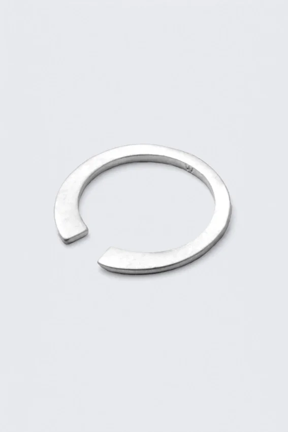 Minimalistischer versilberter offener Ring – Silber Minimalistischer versilberter offener Ring – Silber