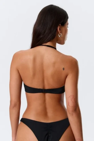 Minimalistisches Neckholder-Bikini-Oberteil – Schwarz