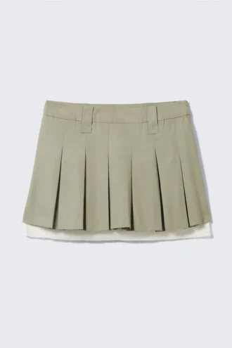 Minirock aus Twill mit Falten und mittlerer Leibhöhe – Khaki-Grün
