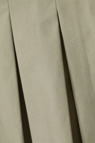 Minirock aus Twill mit Falten und mittlerer Leibhöhe – Khaki-Grün