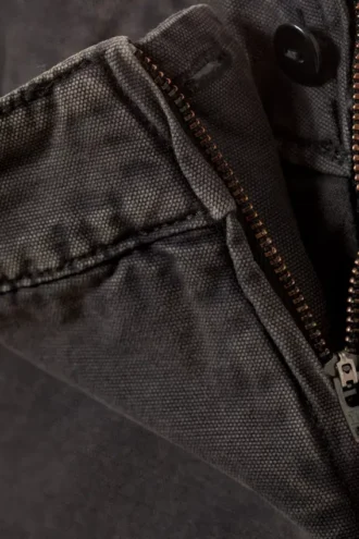 Minirock mit niedriger Taille – gewaschenes Schwarz