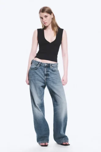 Missy Low-Rise-Jeans mit lockerer, gerader Passform – Blue Horses – Mittelblau Missy Low-Rise-Jeans mit lockerer, gerader Passform – Blue Horses – Mittelblau