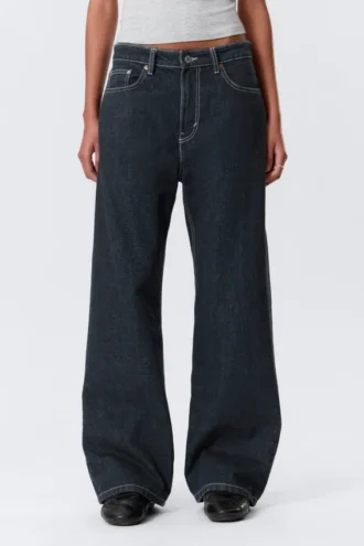 Missy Low Rise Loose Straight Jeans – Blue Rinse – Dunkelblau Missy Low Rise Loose Straight Jeans – Blue Rinse – Dunkelblau