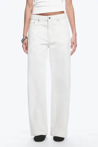 Missy Low Rise Loose Straight Jeans – Dirty White – Weiß Missy Low Rise Loose Straight Jeans – Dirty White – Weiß