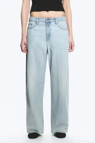 Missy Low Rise Loose Straight Jeans – Ghost Blue – Hellblau Missy Low Rise Loose Straight Jeans – Ghost Blue – Hellblau