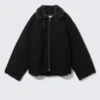 Mit Fell gefütterte Canvas-Jacke – Schwarz Mit Fell gefütterte Canvas-Jacke – Schwarz