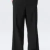 Moe-Hose Relaxed Fit mit niedriger Taille – Schwarz Moe-Hose Relaxed Fit mit niedriger Taille – Schwarz