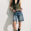Monterey Low-Rise-Jeansshorts – Arizona Blue – Mittelblau Monterey Low-Rise-Jeansshorts – Arizona Blue – Mittelblau