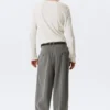Nate Baggy Fit Plissee-Hose – hellgrau mit Nadelstreifen Nate Baggy Fit Plissee-Hose – hellgrau mit Nadelstreifen
