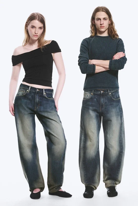 Nebula Unisex-Jeans mit mittlerer Leibhöhe und lockerem, tonnenförmigem Barrel-Bein – Laser Blue – Mittelblau Nebula Unisex-Jeans mit mittlerer Leibhöhe und lockerem, tonnenförmigem Barrel-Bein – Laser Blue – Mittelblau