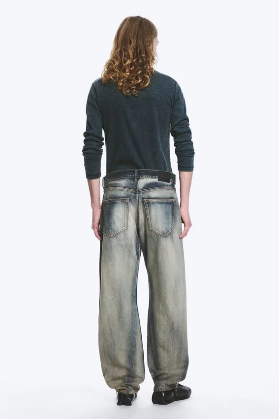Nebula Unisex-Jeans mit mittlerer Leibhöhe und lockerem, tonnenförmigem Barrel-Bein – Laser Blue – Mittelblau Nebula Unisex-Jeans mit mittlerer Leibhöhe und lockerem, tonnenförmigem Barrel-Bein – Laser Blue – Mittelblau