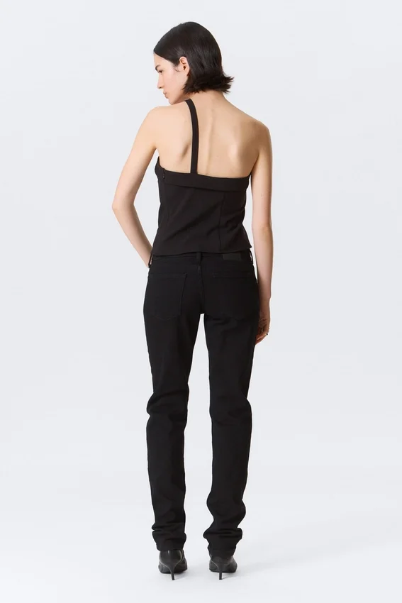 Neptune Low-Rise-Jeans mit schmalem, geradem Bein – Black Rinse – Schwarz Neptune Low-Rise-Jeans mit schmalem, geradem Bein – Black Rinse – Schwarz