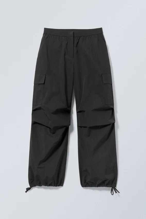 Nila Parachute Hose – Schwarz Nila Parachute Hose – Schwarz