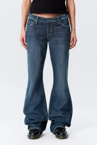 Nova Low Rise Slim Bootcut Jeans – Deep Sea Blue – Dunkelblau Nova Low Rise Slim Bootcut Jeans – Deep Sea Blue – Dunkelblau