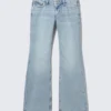 Nova Low Rise Slim Bootcut Jeans – Lip Blue – Hellblau Nova Low Rise Slim Bootcut Jeans – Lip Blue – Hellblau