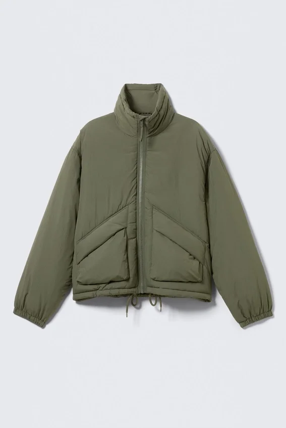 Nylon-Daunenjacke mit Kordelzug – Salbeigrün Nylon-Daunenjacke mit Kordelzug – Salbeigrün