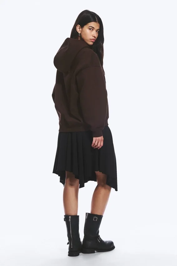 Oversized-Kapuzenpullover aus schwerem Stoff – Dunkelbraun Oversized-Kapuzenpullover aus schwerem Stoff – Dunkelbraun