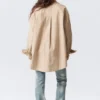 Oversized-Langarm-Hemd – gestreift, beige