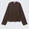 Oversized-Langarmshirt mit Nieten – Dunkelbraun Oversized-Langarmshirt mit Nieten – Dunkelbraun