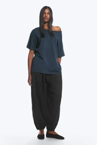 Oversized-T-Shirt mit U-Boot-Ausschnitt – Dunkelblau