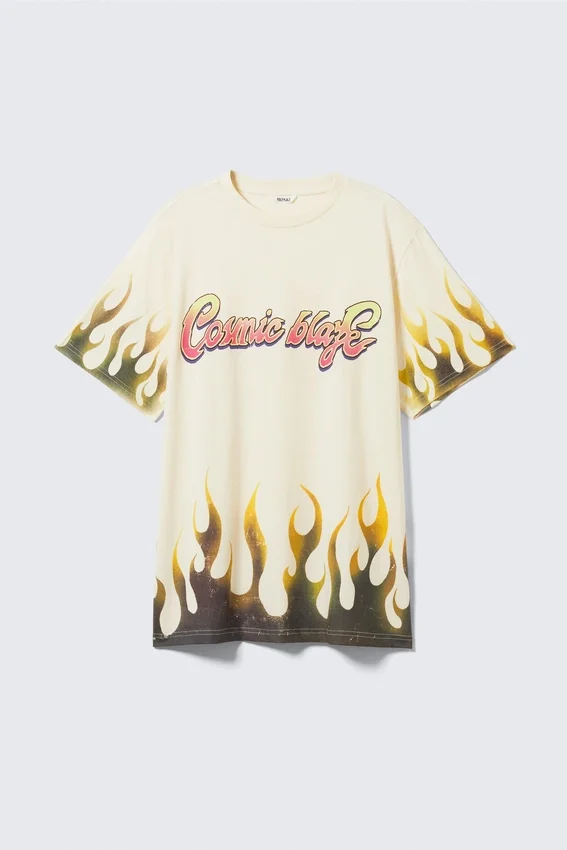 Oversized-T-Shirt zum Überziehen – Hellgelb – Cosmic Blaze Oversized-T-Shirt zum Überziehen – Hellgelb – Cosmic Blaze