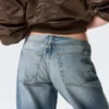 Paz Low-Rise-Jeans ohne Bund mit weitem Bein – Blue Horses – Mittelblau Paz Low-Rise-Jeans ohne Bund mit weitem Bein – Blue Horses – Mittelblau