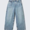 Peggy – Jeans mit niedriger Taille und weitem, baggy Beinschnitt – Mittelblau – Mittelblau Peggy – Jeans mit niedriger Taille und weitem, baggy Beinschnitt – Mittelblau – Mittelblau