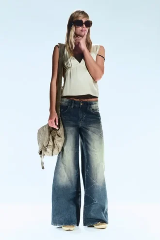 Poser Regular Waist Loose Wide Jeans – Canyon Blue – Dunkelblau | Cheap Monday GB Poser Regular Waist Loose Wide Jeans – Canyon Blue – Dunkelblau | Cheap Monday GB